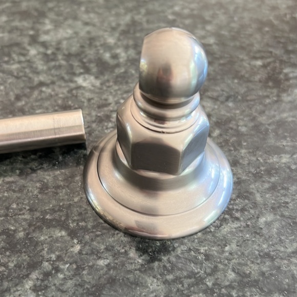 Rohl 18" "Country" Towel Bar in Satin Nickel - Picture 3 of 7